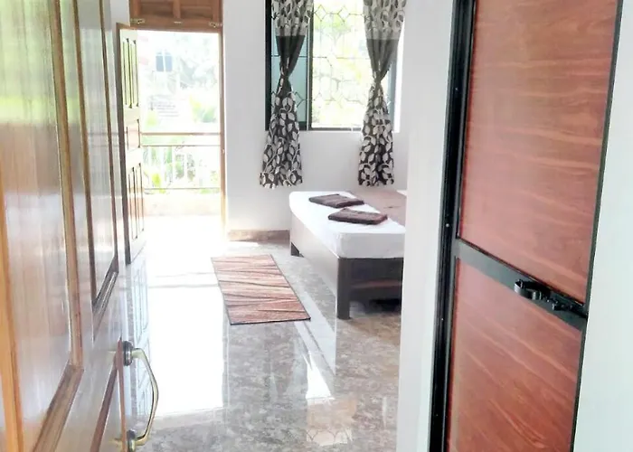 Morgim Beac̣H Room